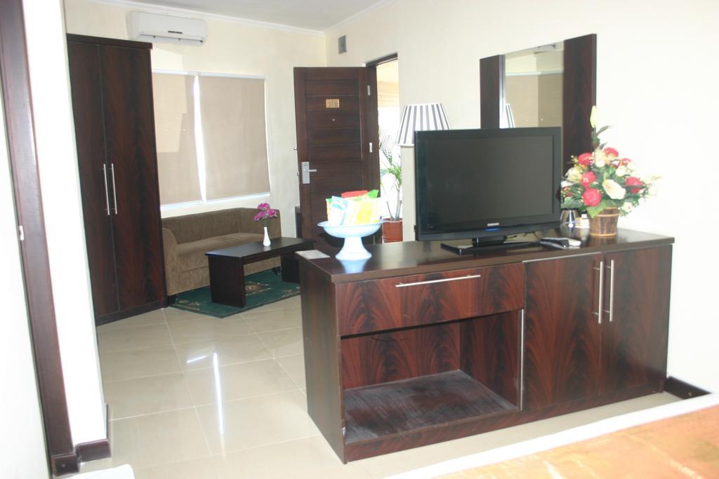 Royal Mamberamo Hotel Sorong Oda fotoğraf