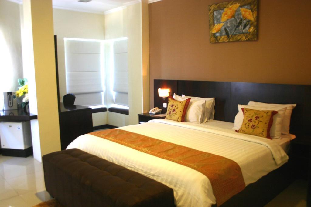 Royal Mamberamo Hotel Sorong Oda fotoğraf